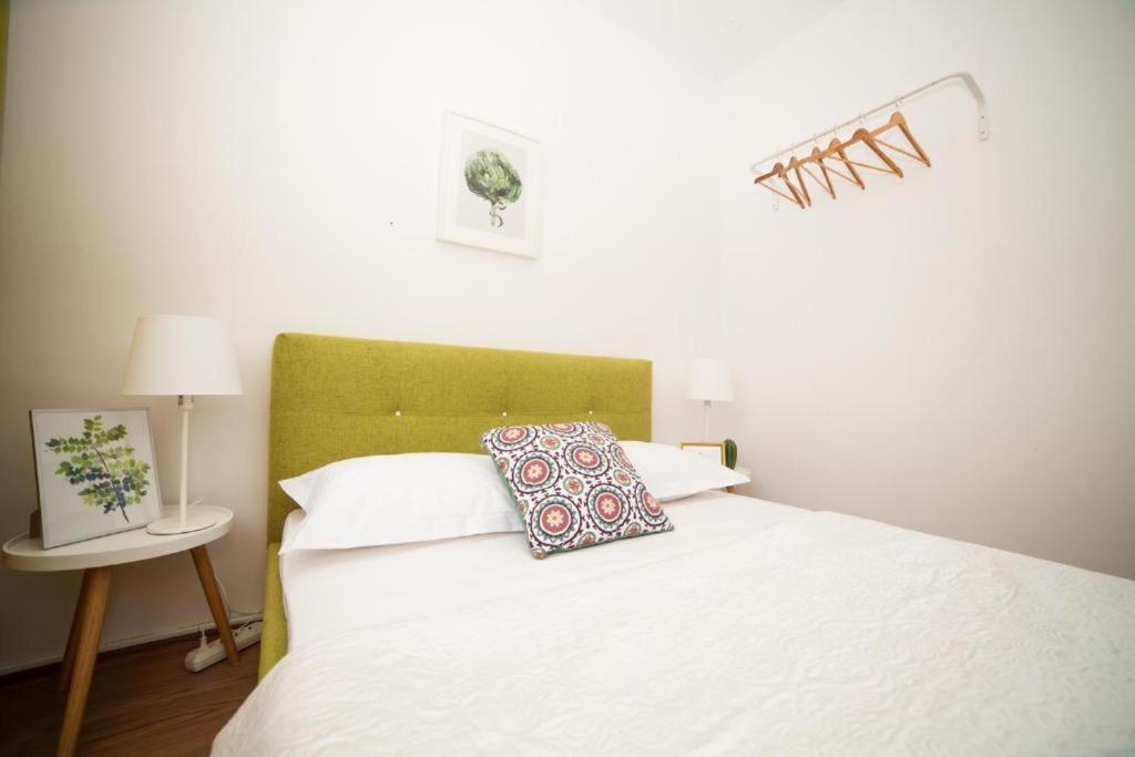 Guesthouse Smart Βουκουρέστι Εξωτερικό φωτογραφία
